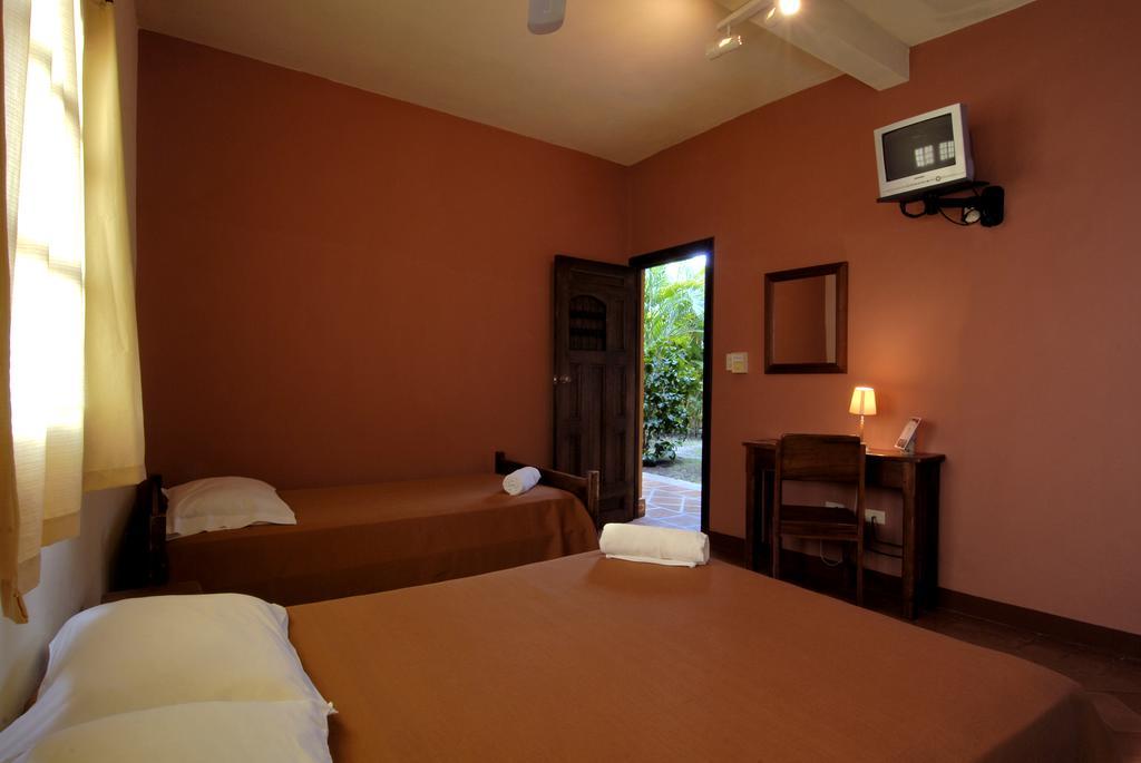 Hotel La Pergola Granada Kamer foto