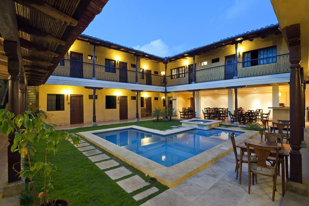 Hotel La Pergola Granada Buitenkant foto